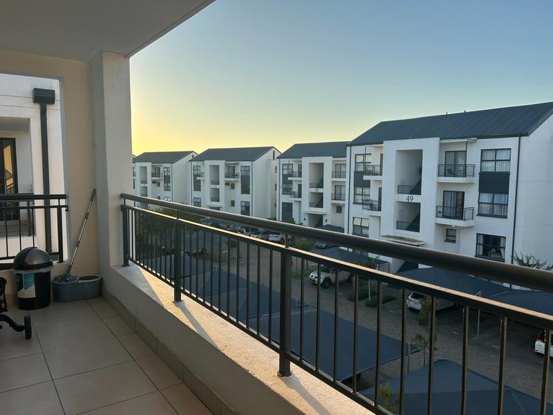 To Let 1 Bedroom Property for Rent in Sandown Western Cape